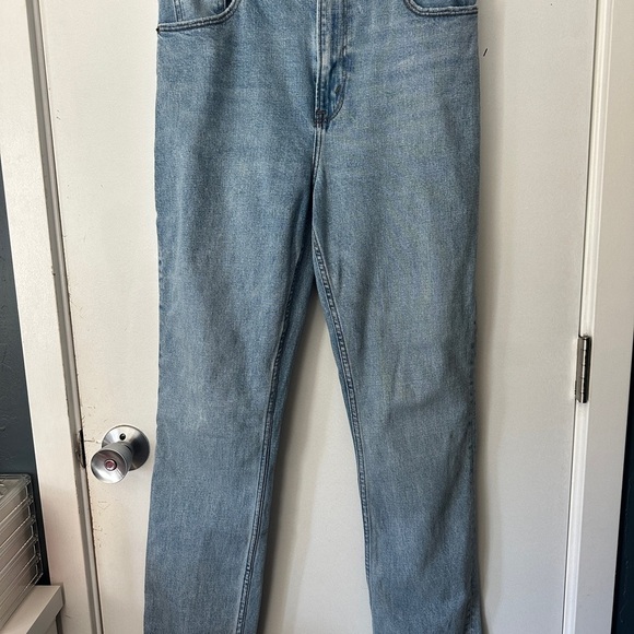 Abercrombie & Fitch Denim - Abercrombie & Fitch Light Blue High-Rise Slim Straight Women's Jeans Size 28